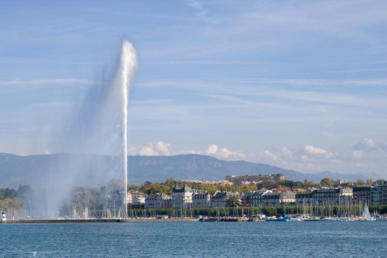 Ibis Budget Geneve Saint Genis Pouilly Exterior photo